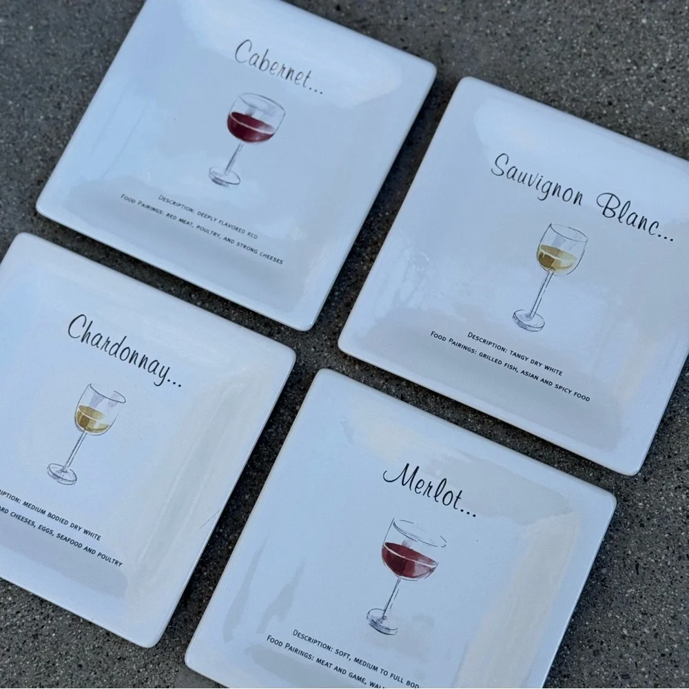 Vintage Pottery Barn Set of 4 White Wine Guide Ceramic Appetizer Plates 6.5”